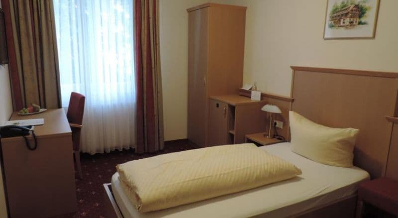 WALDHOTEL FORELLENHOF