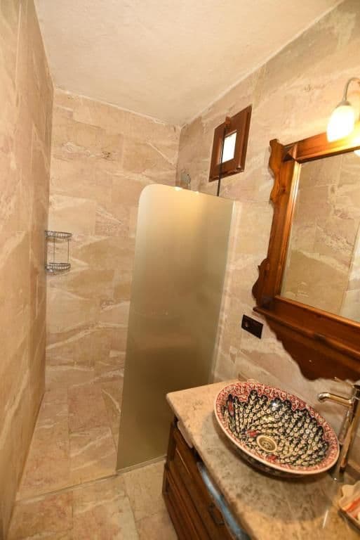 CANELA CAVE HOTEL