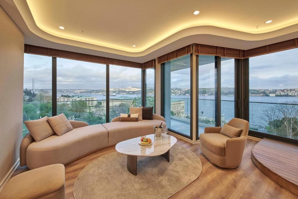 CIRAGAN HOTEL BOSPHORUS