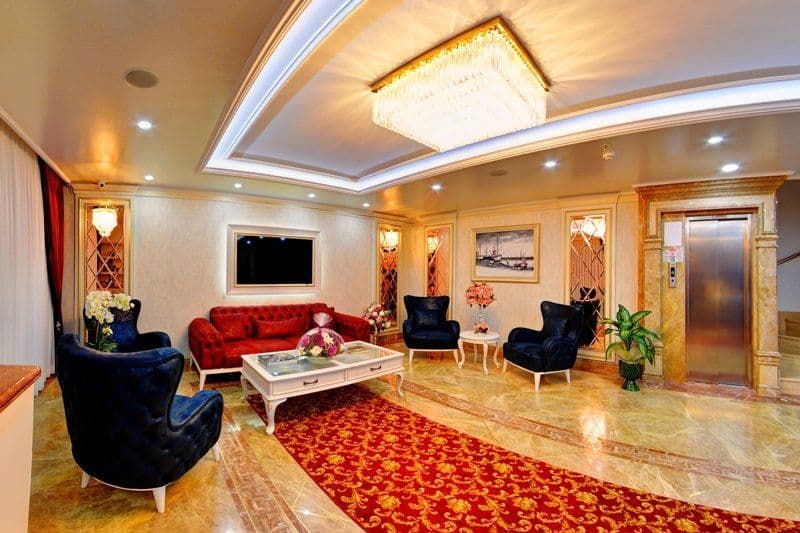 NOVEL HOTEL