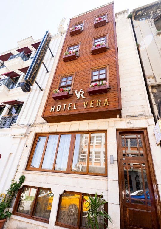 OLD CITY LUXX
