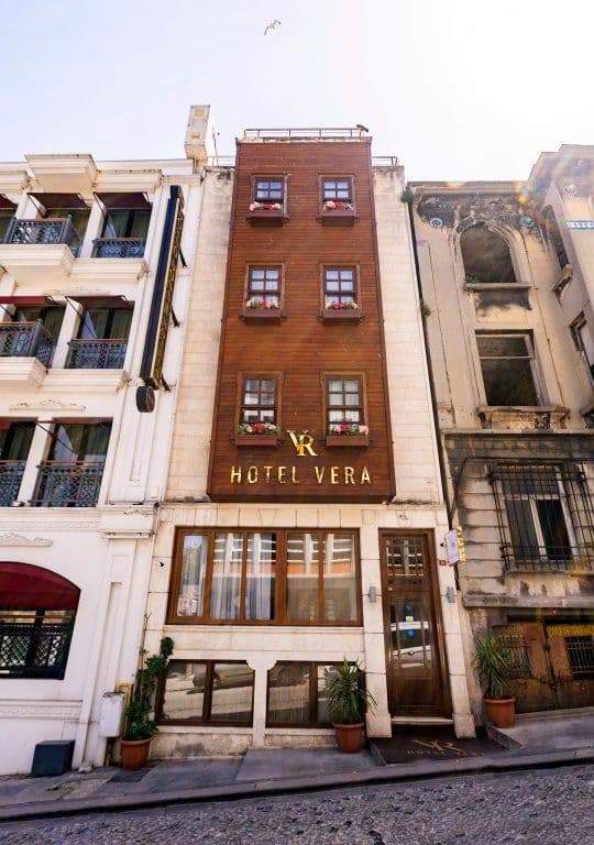 OLD CITY LUXX