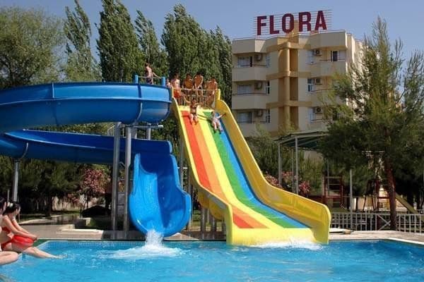 FLORA HOTEL & APART