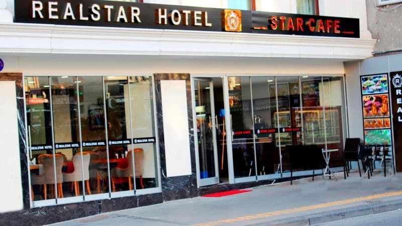 REALSTAR HOTEL