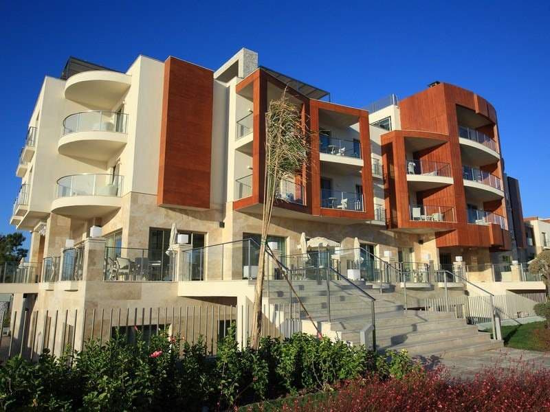SUNDANCE SUITES HOTEL