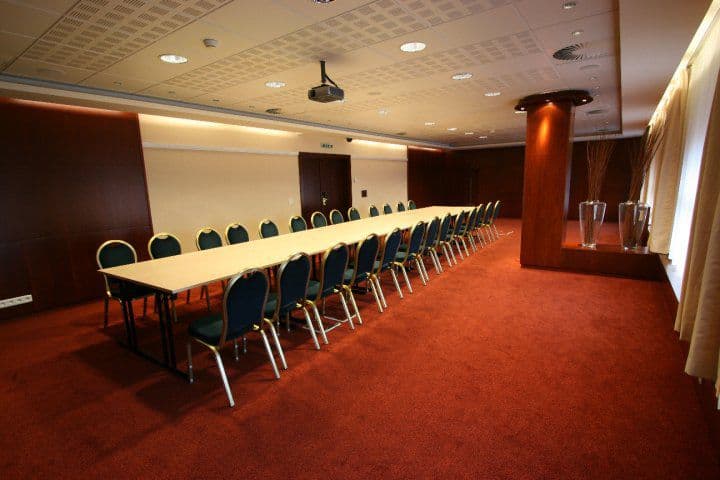 CROWNE PLAZA BRATISLAVA