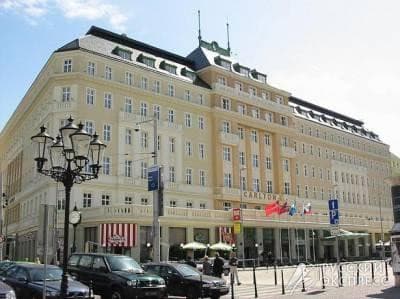 RADISSON BLU CARLTON