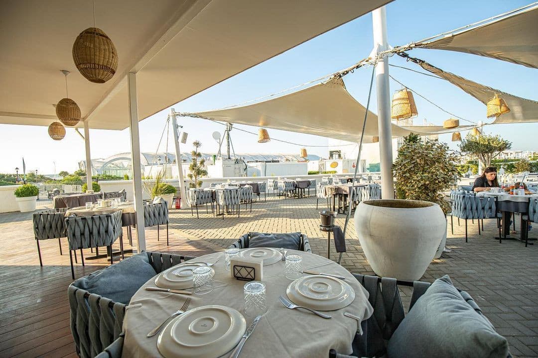 VILLAS BY SEA BREEZE NEAR NIKKI BEACH