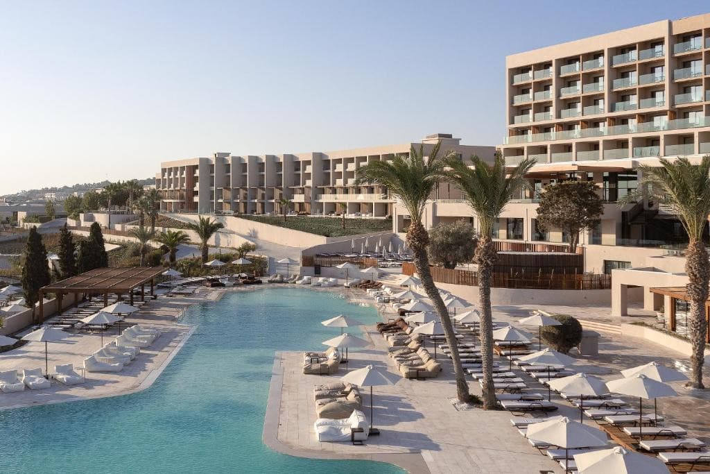 HELEA FAMILY BEACH RESORT (EX. AMILIA MARE)
