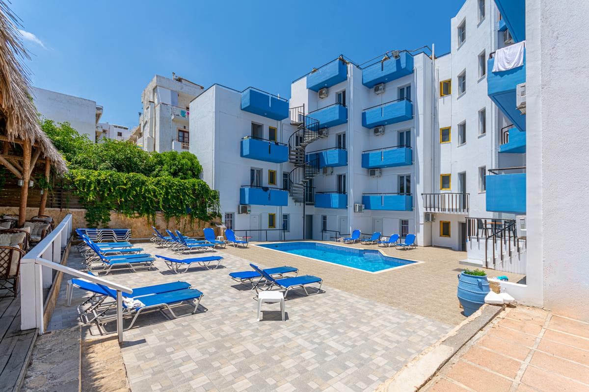 SIMPLE HERSONISSOS BLUE (EX. AVERINOS HOTEL)