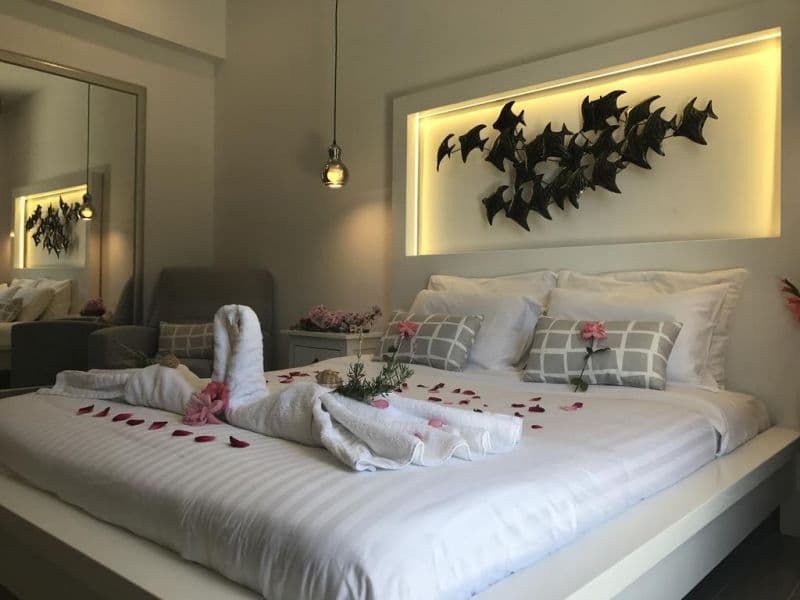 IONIAN SUITES BY BRUSKOS (EX. BRUSKOS HOTEL)