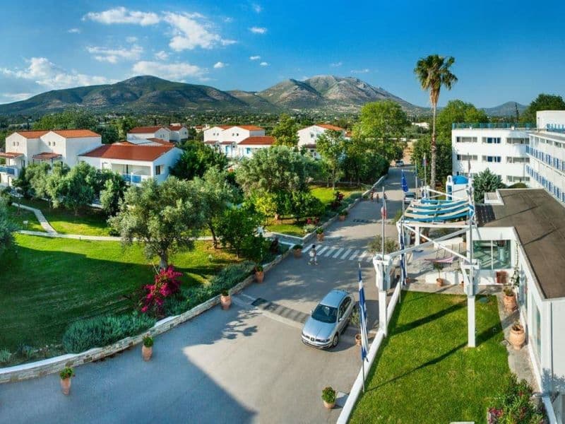 GRAND BLUE ERETRIA