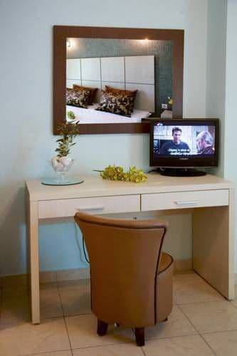 KAPLANIS HOUSE APT