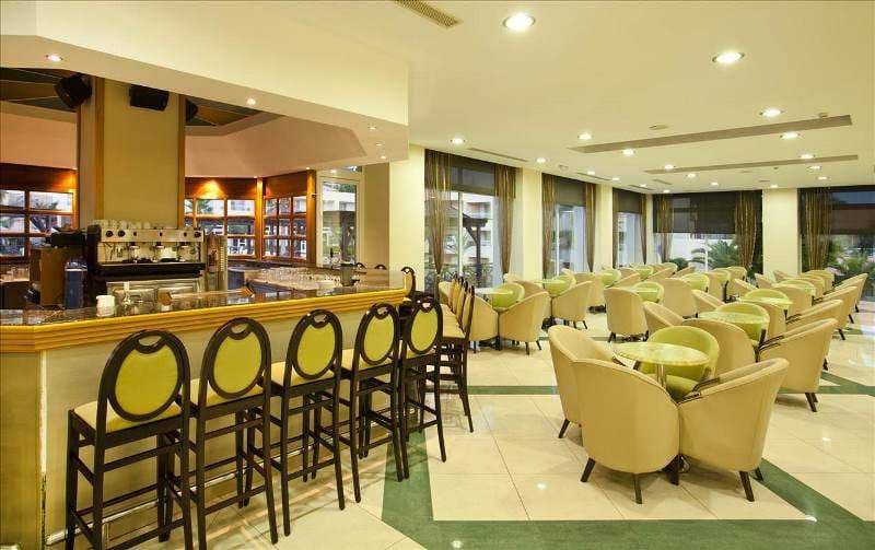 KIPRIOTIS MARIS SUITES