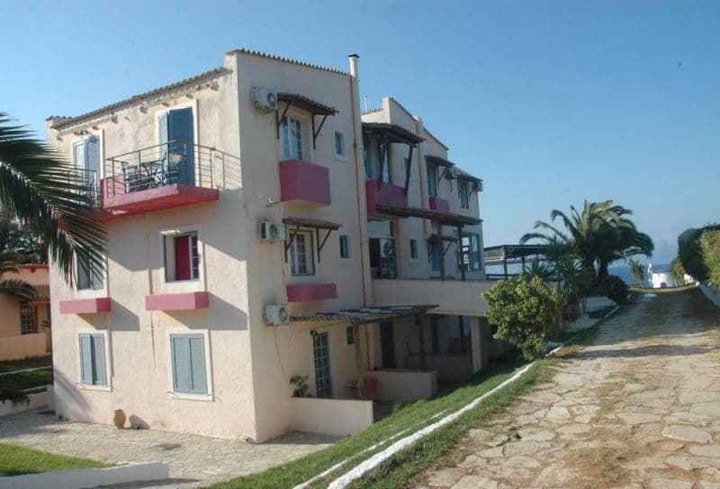 KORALLI BEACH APT