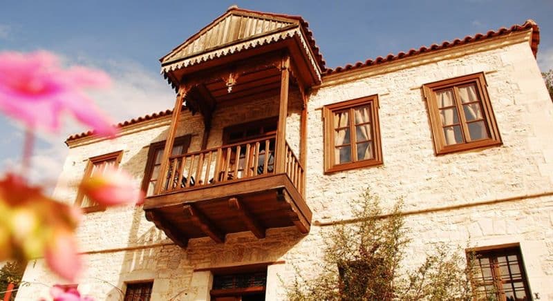 KORYSCHADES VILLAGE ANATOLI
