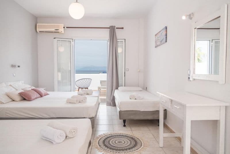 OLIVE GROVE BEACHFRONT