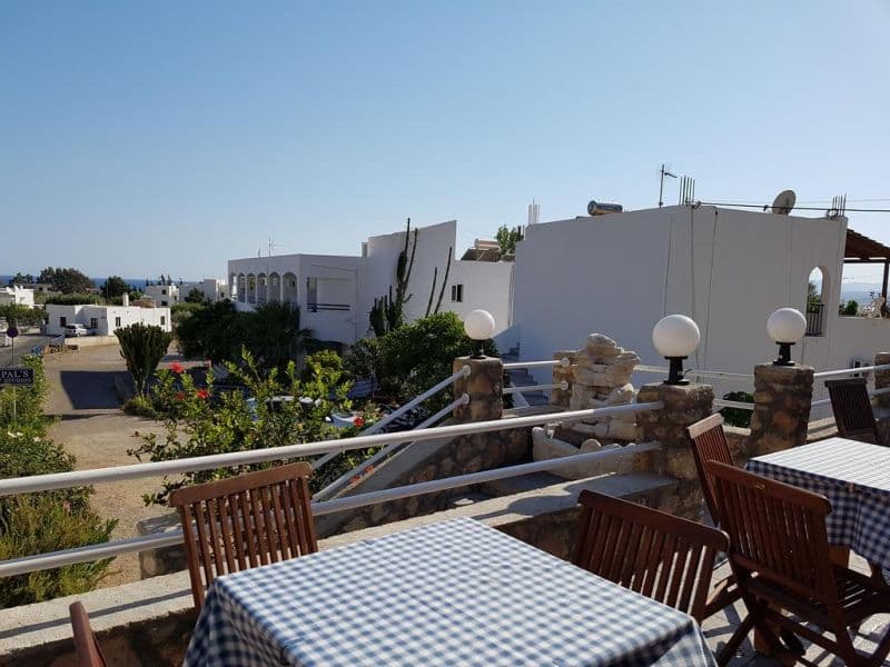 PALS STUDIOS PEFKOS
