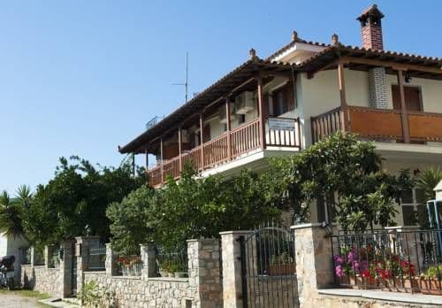 PANSION MATOULA VILLA