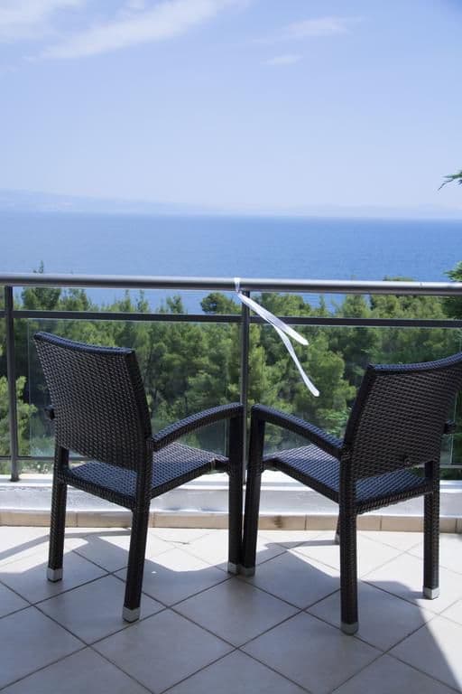 PARESSA VILLAS