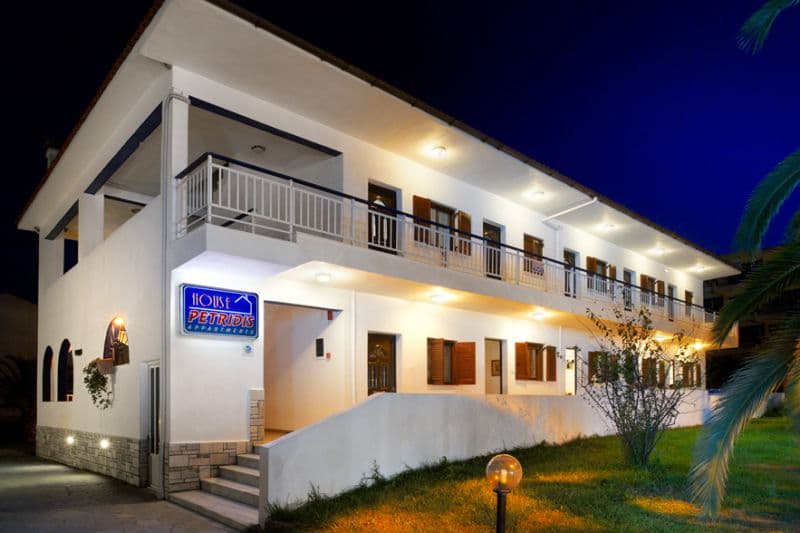 PETRIDIS BEACH APT