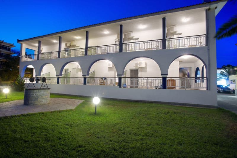 PETRIDIS BEACH APT