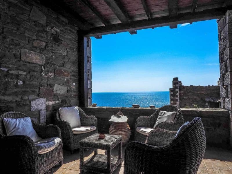 PORTO MANI SUITES