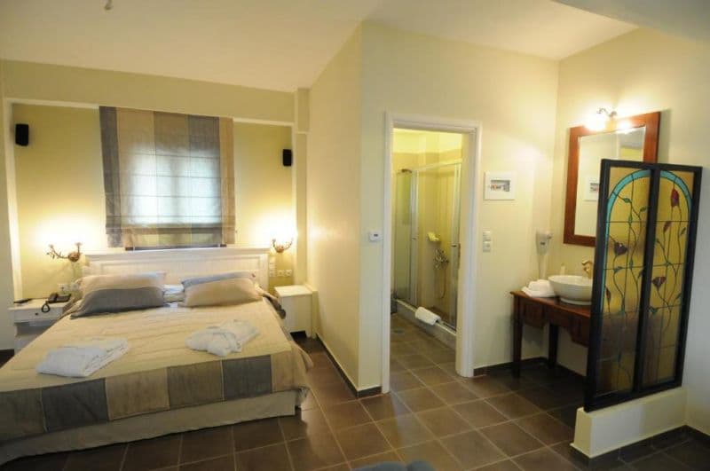 PORTO MANI SUITES
