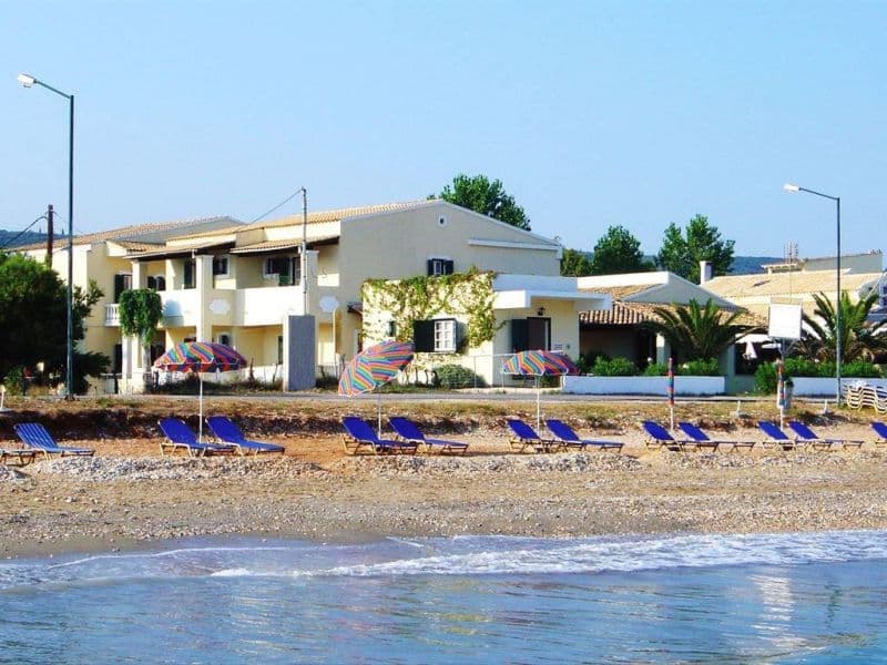 SALVANOS BEACH FRONT APT