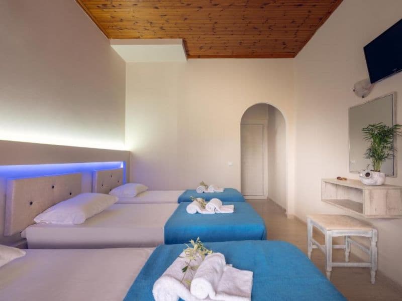 SAVVAS DE MAR ZANTE