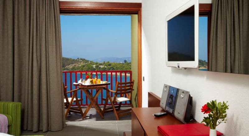 SKIATHOS PALACE