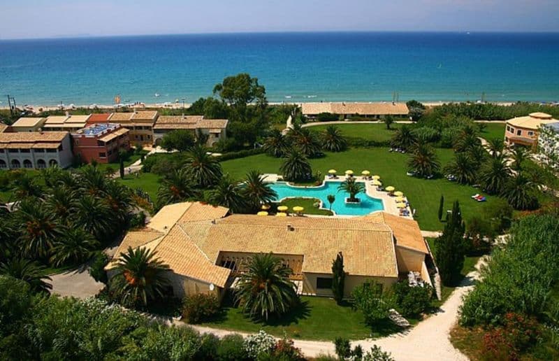 ST. GEORGES BAY COUNTRY CLUB & SPA