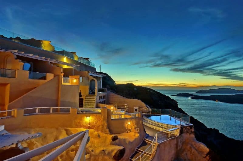 SUITES OF THE GODS