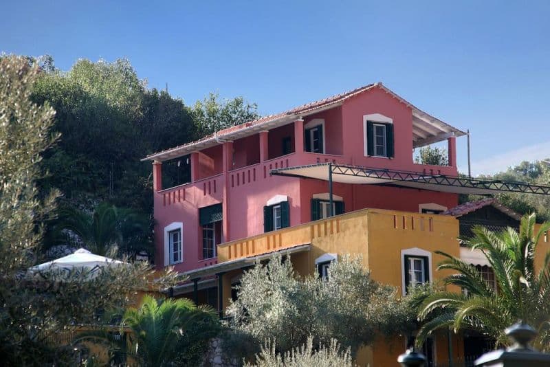 VASILIS HOUSE