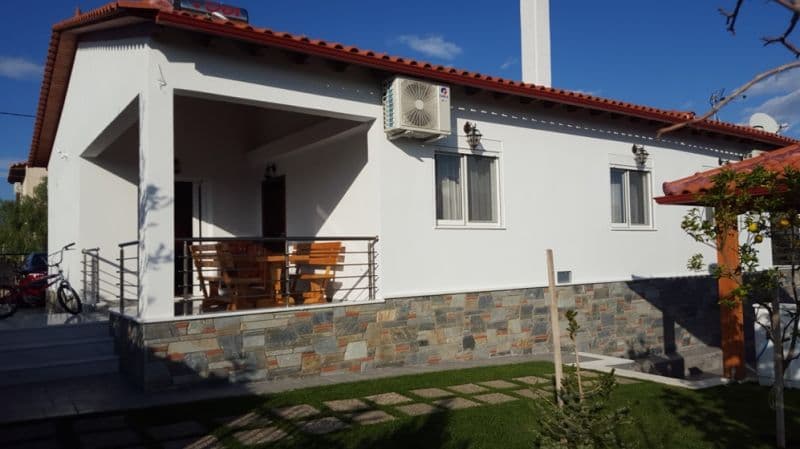 VILLA ARIS (PELOPONNESE)