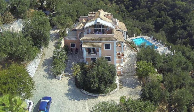 VILLA NESTORAS