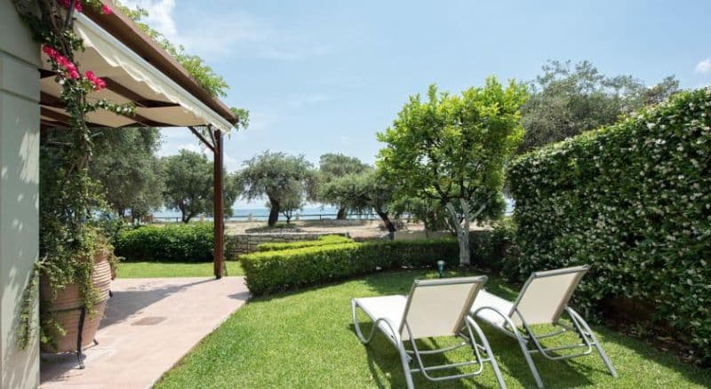VILLA SEAFRONT BARBATI