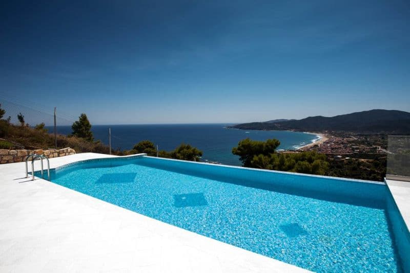 WHITE PEARL SARTI VILLA
