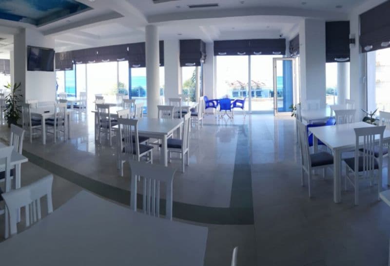 ALER HOLIDAY INN SARANDA