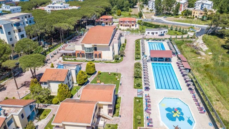 KOLAVERI RESORT