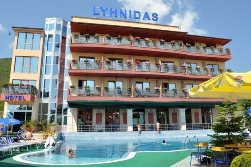 LYHNIDAS KOMPLEKSI