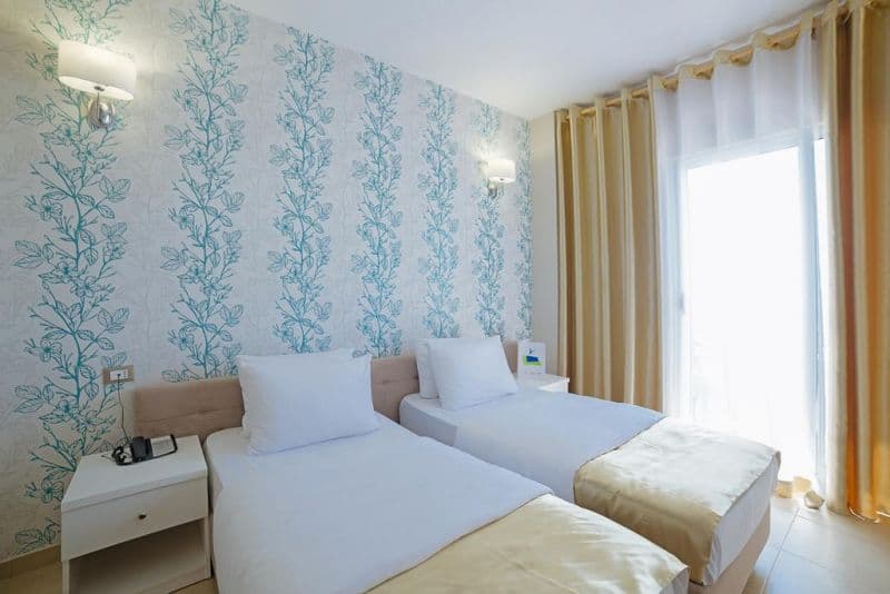 SUN HOTEL
