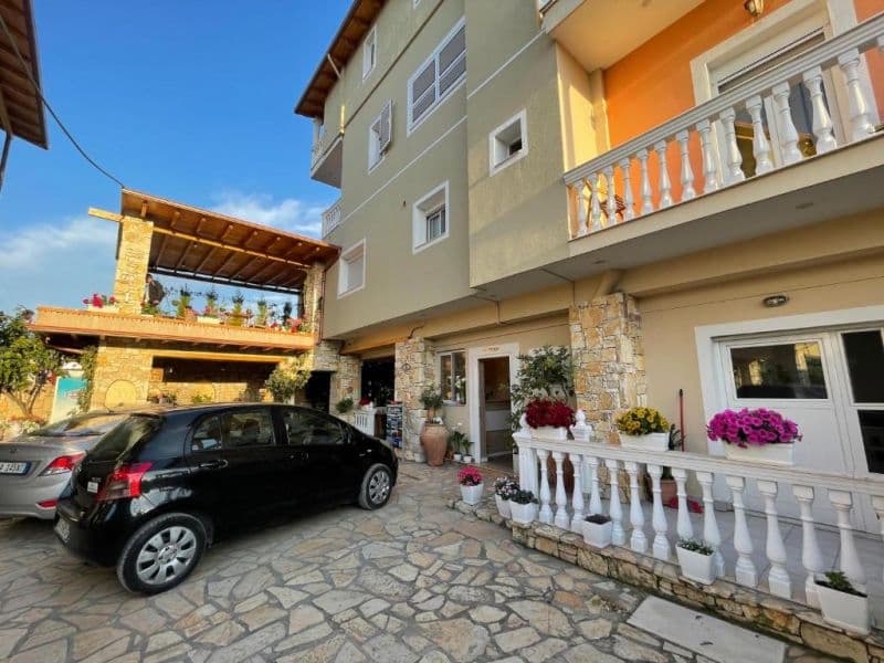 VILA RIAS 