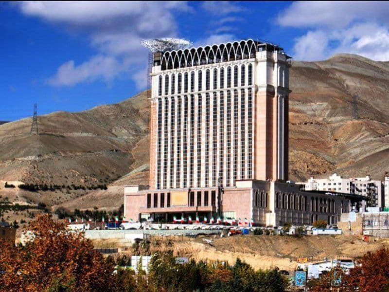 ESPINAS PALACE HOTEL
